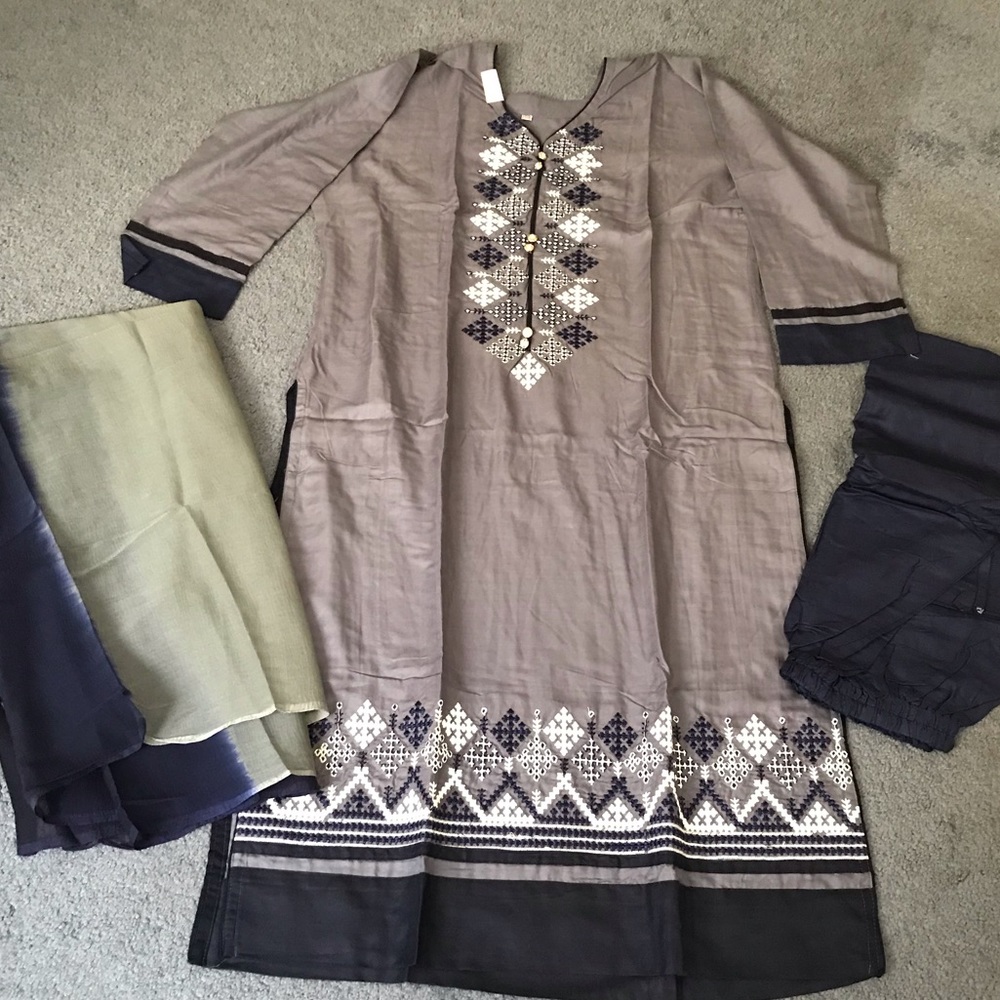 Salwar kameez